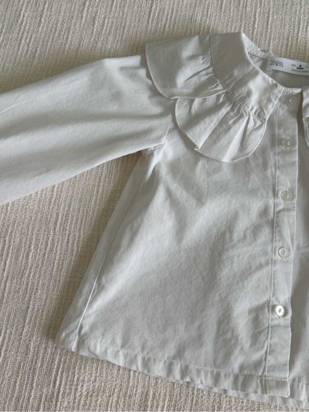 Zara White Button-Down Top with Ruffle Collar - Picture 4 of 5